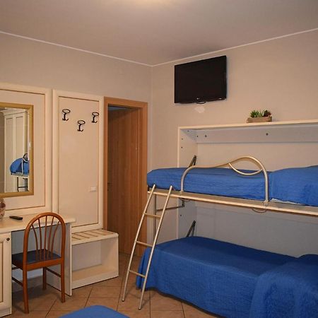 Hotel Donau Rimini Bagian luar foto